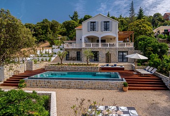 Villa Feodora, Žrnovo