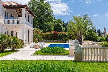 Villa La Villa, Trsteno