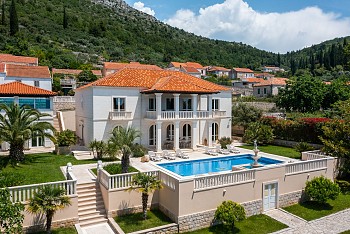 Villa La Villa, Trsteno