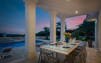 Villa La Villa, Trsteno