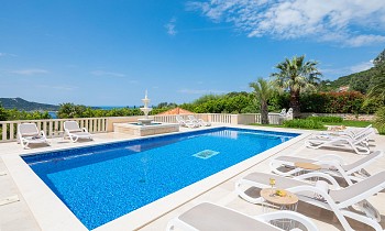 Villa La Villa, Trsteno