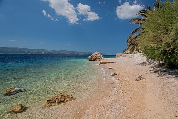 Villa Happiness, Omiš