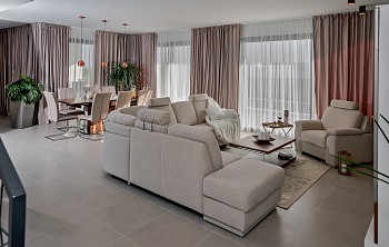 Villa Happiness, Omiš
