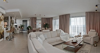 Villa Happiness, Omiš