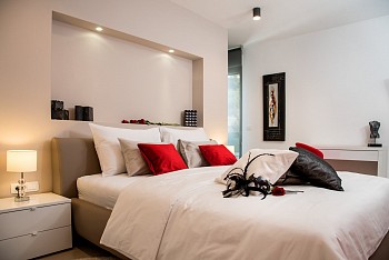 Villa Happiness, Omiš