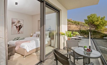 Villa Happiness, Omiš