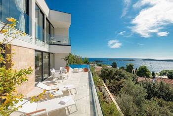 Villa Fantasy, Hvar