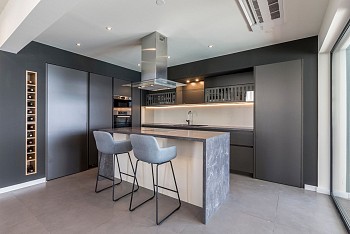 Villa Papillon, Kaštel Kambelovac