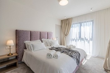 Villa Papillon, Kaštel Kambelovac