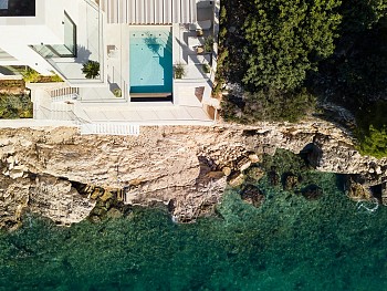 Villa Yoko, Štikovica