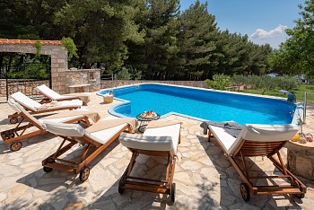 Villa Zlatni Rat, Bol, Brač