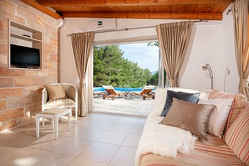 Villa Zlatni Rat, Bol, Brač