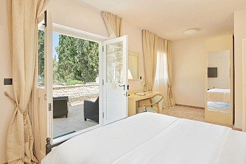 Villa Supetar Palace, Supetar, Brač
