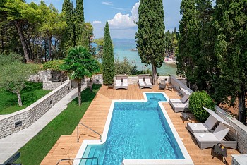 Villa Supetar Palace, Supetar, Brač