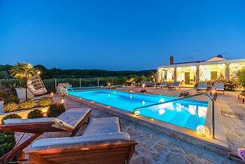 Villa Beach House Mir, Mirca, Brač